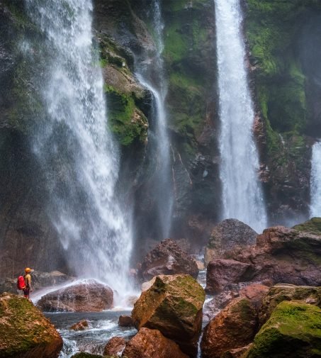 costa-rica-gata-fiera-canyon-featured-image