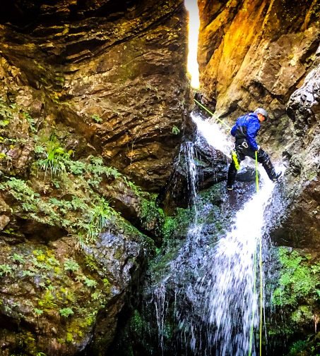 unnamed-creek-okutama-featured-image